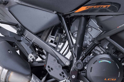Protector de depósito de frenos. Negro. Modelos BMW / Ducati / KTM / Husqvarna.