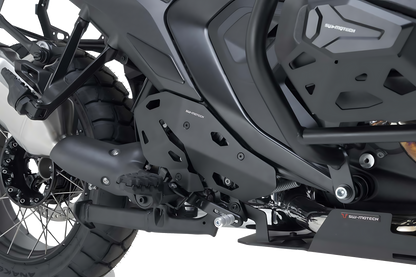Paratacones Negro. BMW R 1300 GS (23-).
