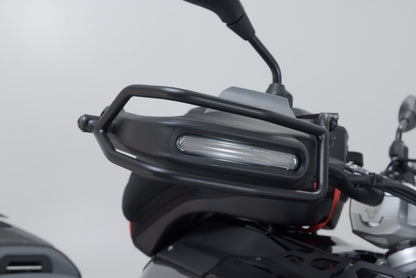 Protección de guardamanos Negro. BMW R 1300 GS (23-) / Adventure (24-).