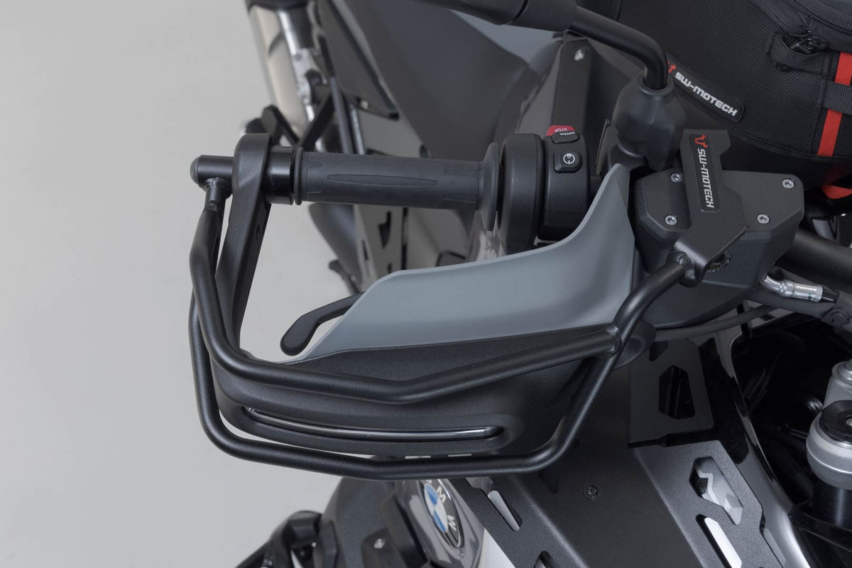 Protección de guardamanos Negro. BMW R 1300 GS (23-) / Adventure (24-).