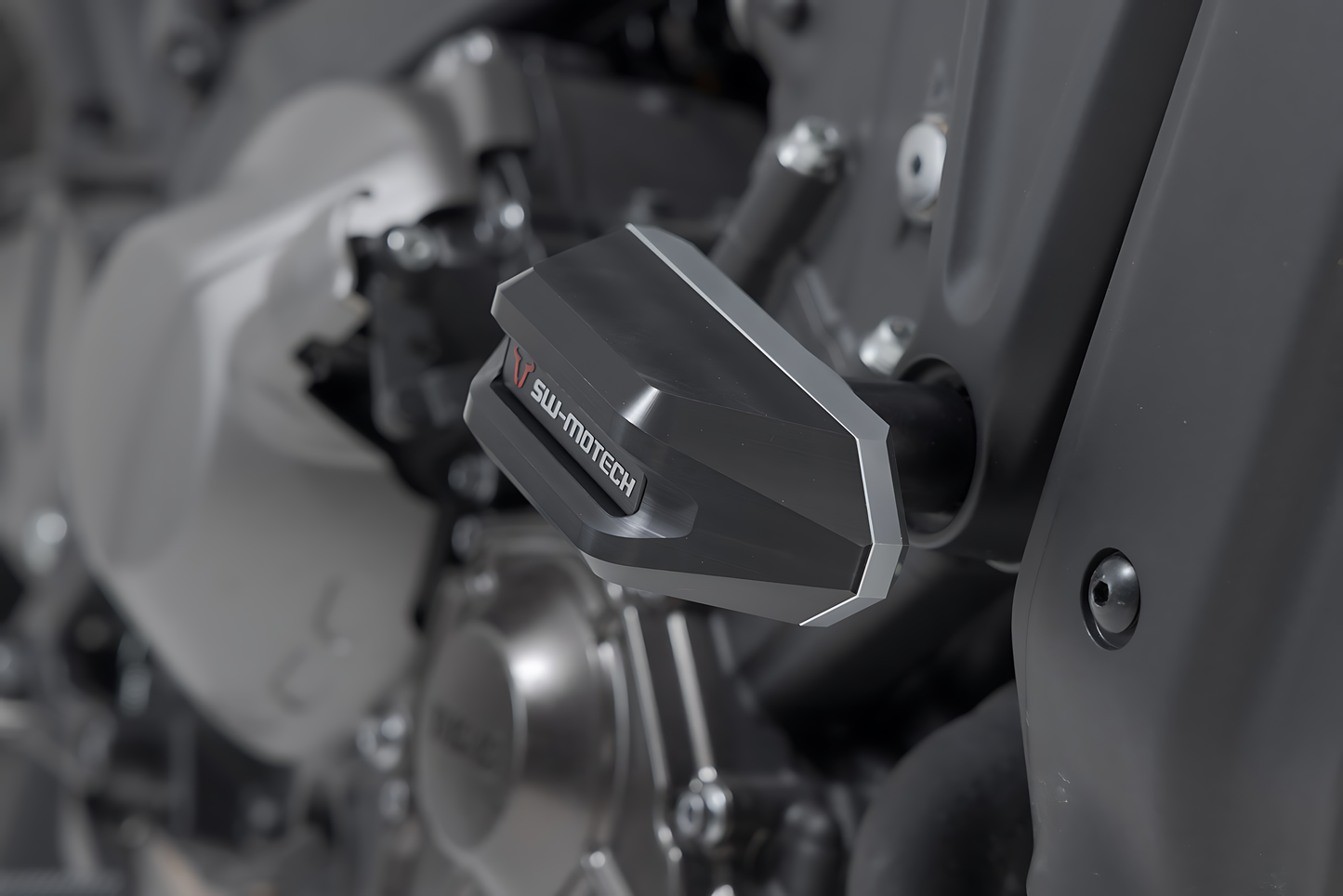 Kit de tope anticaidas Negro. Yamaha Tracer 9 (20-).