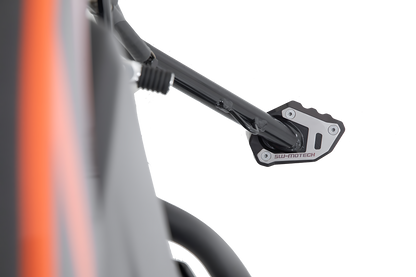 Extension para caballete lateral Negro/ Plateado. Modelos KTM , Husqvarna.