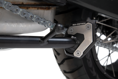 Extension para caballete lateral Negro/Plateado. BMW F 750 / 800 GS (17-).