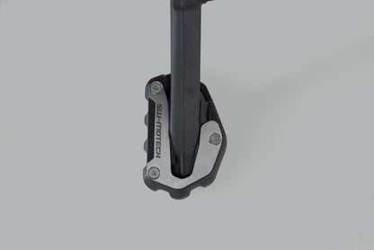 Extensión para caballete lateral Negro/plateado. BMW R 1300 GS (23-)/Adv (24-).