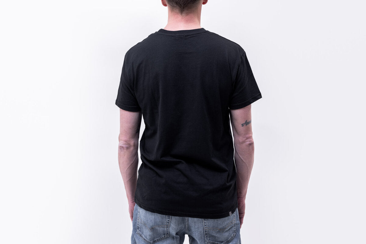 Camiseta para hombre - Edición en negro. Street Line.